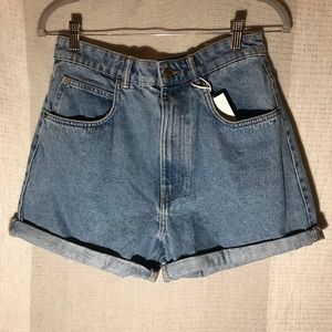 High waisted blue jean shorts